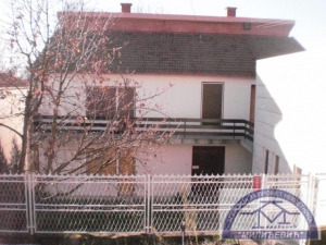 Prodaja, Kuća, 400m2 , Stanovo