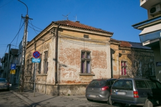 Salonska kuća u centru Kruševca 164m2