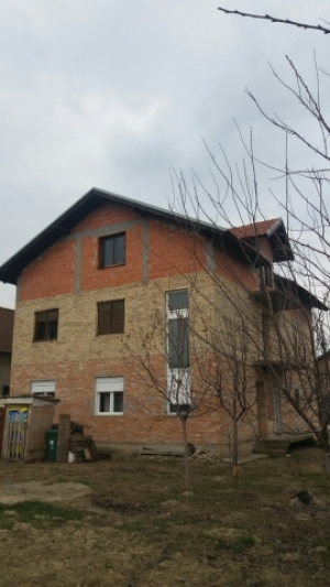 Odlična uknjižena porodična kuća u Temerinu, 315m2,  vlasnik