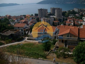 Urbanized plot of land with sea views for sale in Topla, Herceg Novi - Montenegro