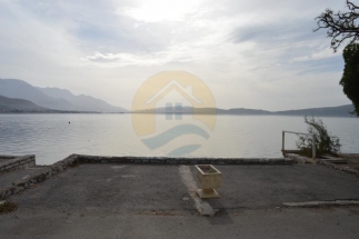 Property for sale in Montenegro – Family house with a sea view, in Bijela, Herceg Novi