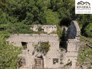 For sale semi detach ruin Zelenika Herceg Novi