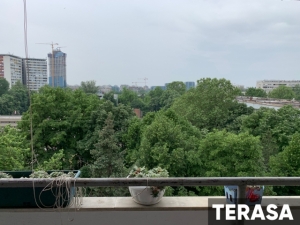 Renoviran četvorosoban stan na Novom Beogradu
