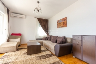 Apartment for sale in Njivice