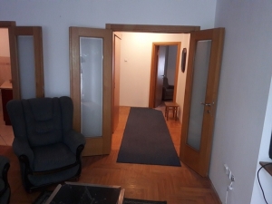 4 soban 95 m2, idealan za studente – Cara Dušana