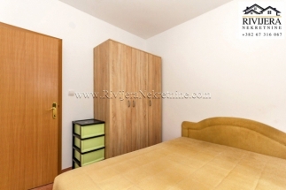One bedroom furnished apartment in Njivice Herceg Novi