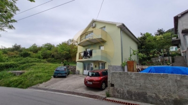 House for sale with a plot in Kavac, Kotor