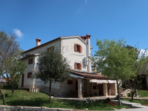 Labin, surroundings, beautiful holiday house in traditional Istrian style with outdoor pool!