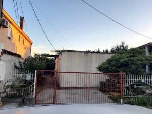 Two houses for sale in Gornja gorica, Podgorica