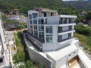 One bedroom apartment for sale in Tivat with sea view