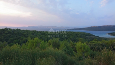 RAB, LOPAR Građevinsko zemljište s prekrasnim pogledom! Zadnje u nizu!