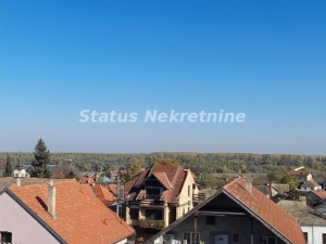 Sremski Karlovci-Nezavršena kuća 230 m2 iznad centra Varošice-065/385 8880