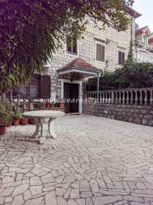 Beautiful stone palace for sale in Dobrota, Kotor