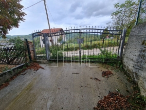Residential and business house, Hadžići Municipality for sale