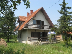 Kuća u okolini Šapca, Vladimirci, Skupljen