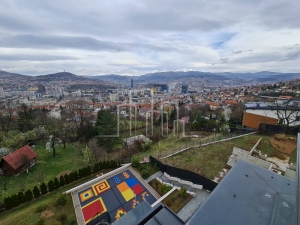Wohnung Novo Sarajevo, Sarajevo, Husinjska, 176m2