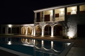 Tinjan, središnja Istra, Villa sa bazenom na prekrasnoj lokaciji