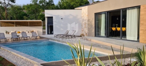 Središnja Istra, prekrasna moderna Villa sa bazenom