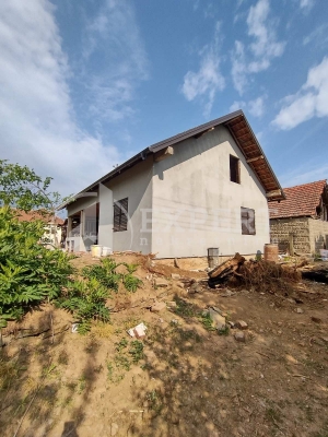 Kuća na selu, Priboj, 100 m2, plac 387m2