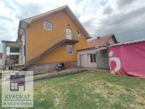 Kuća 239 m², 7 ari, Obrenovac, Belo Polje – 120 000 €