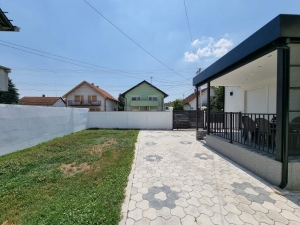 Prodaja, Kuća, 135m2 , Novi Sad