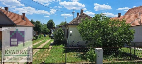 Plac 30, 4 ara sa starim objektima, Obrenovac, Zabrežje – 83 000 €