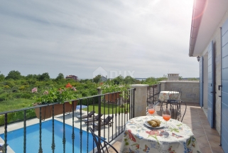 ISTRIA, MEDULIN Semi-detached villa with sea view