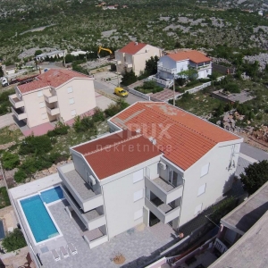 KARLOBAG, CESARICA- house with 9 apartments