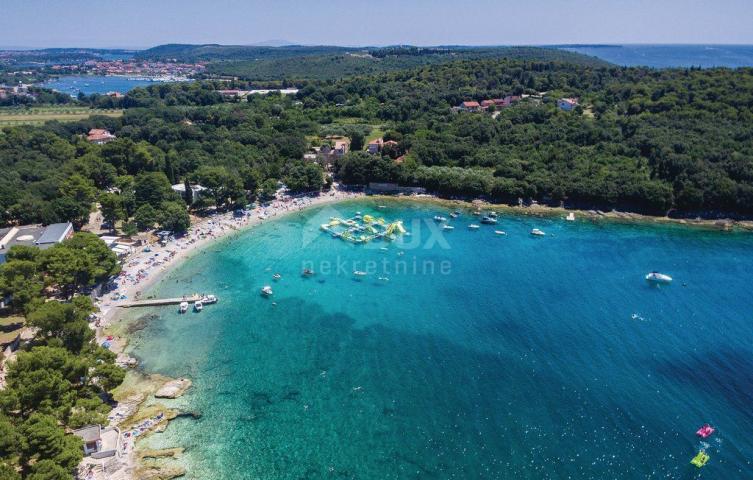 ISTRIA, MEDULIN Family house with apartments in Banjole - 500 m FROM THE SEA !!