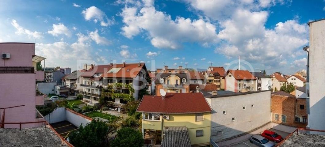 Prodaja, Zagreb, Trešnjevka, četverosoban stan, balkon