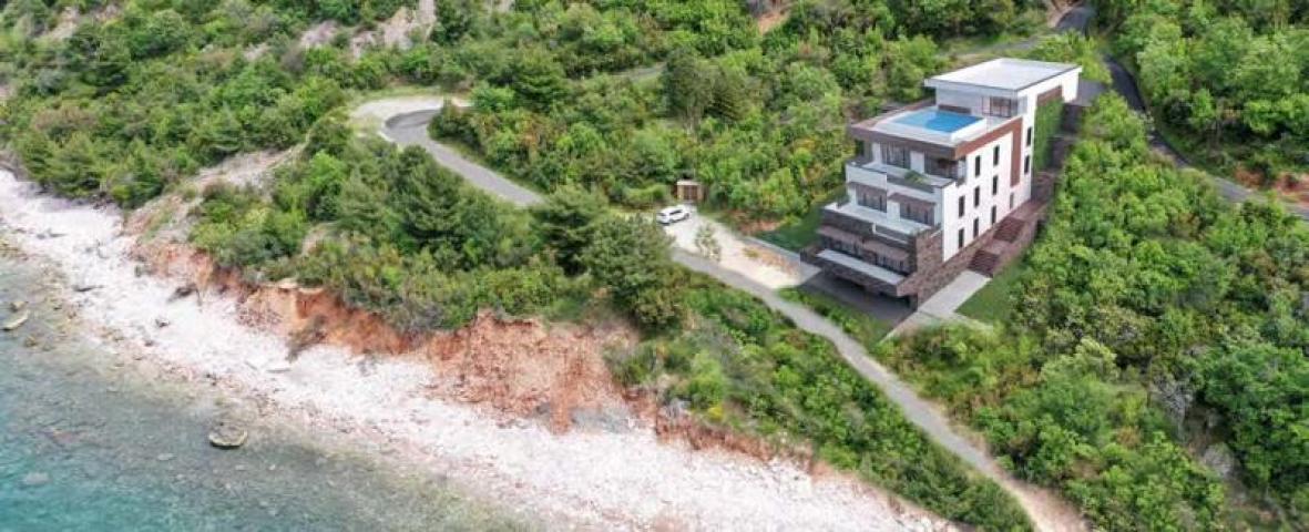 Building plot for sale on the very coast of the sea near Sv Stefan
