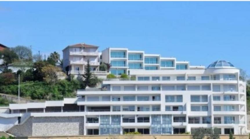 Luxury apartment with a sea view in Ulcinj is for sale