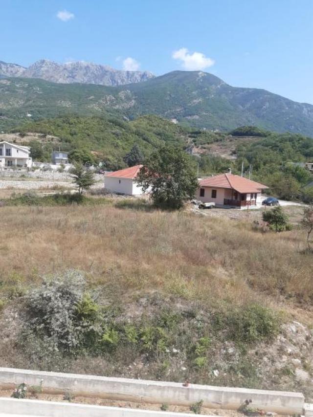 House for sale in Radanovici, Kotor