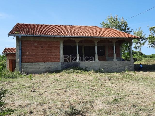 Komforna kuća u izgradnji u blizini Miljkovca i Paljine