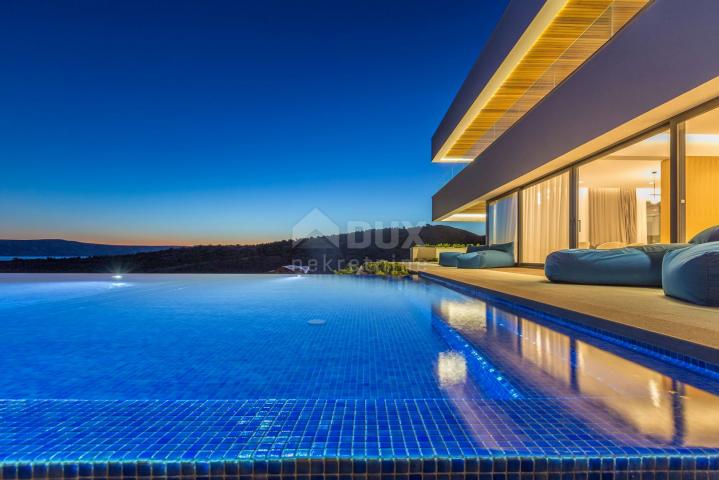 KARLOBAG, PRVI RED DO MORA - Moderna kuća s vanjskim i unutarnjim bazenom