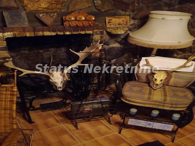 Čardak-Glavica-Vasionsko imanje u Rajskoj Bašti sa rustičnim sadržajima-065/385 8880