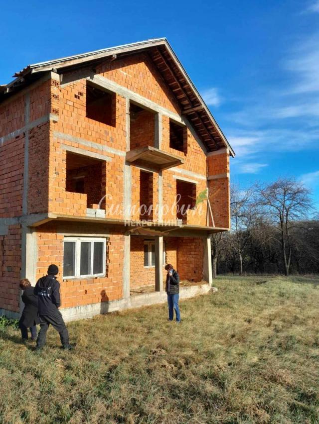 Valjevo, Kotešica, poljoprivredno zemlj, 260 ari, kuća, odlično, uknjiženo ID#1494