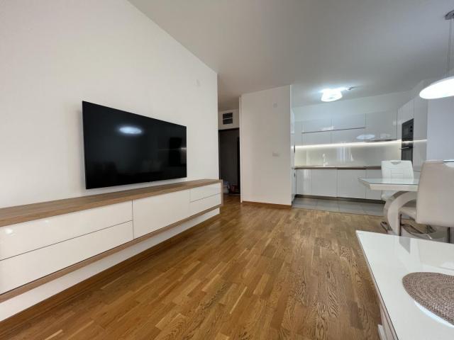 Luxury 2-bedroom apartment in Podgorica for sale
