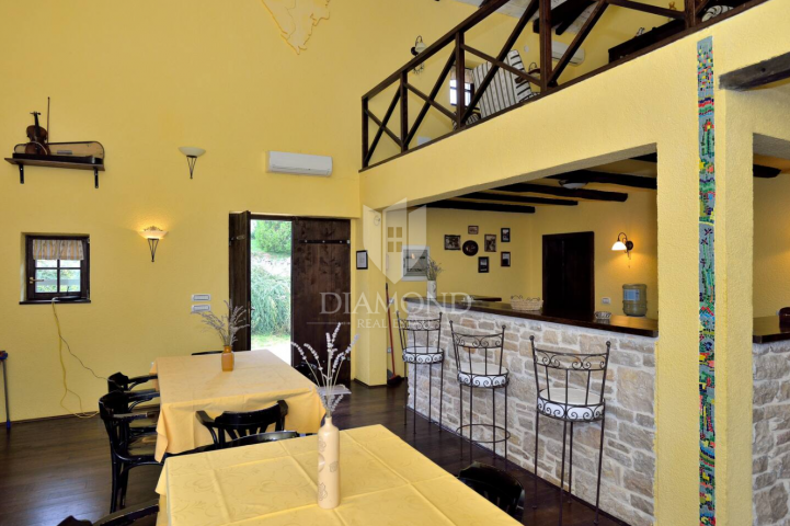 Središnja Istra, prekrasna autohtona kuća za odmor