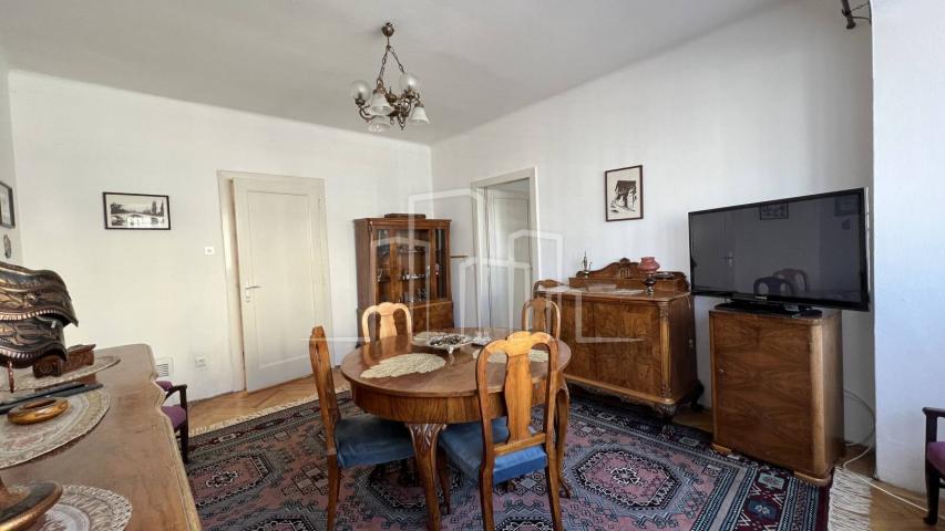 Three-room apartment in Čobanija for rent