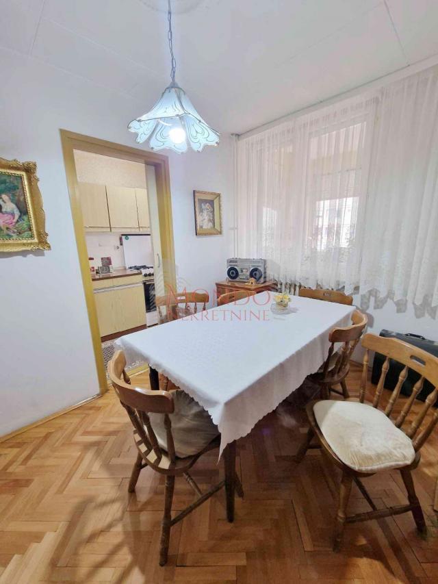 Prodaja trosobnog stana, 70m2,  Bulevar Nemanjića