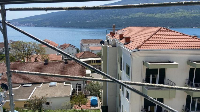 New 2-bedroom apartment with a sea view in Herceg Novi for sale