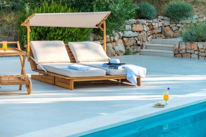 Luksuzna vila, prodaja, Dubrovnik, Koločep, vrt, bazen, parking