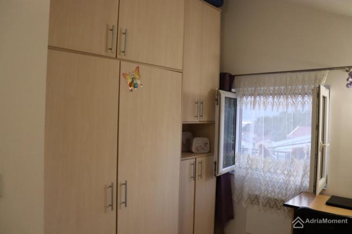 Stan u Tivtu - Mazine - 101 m2