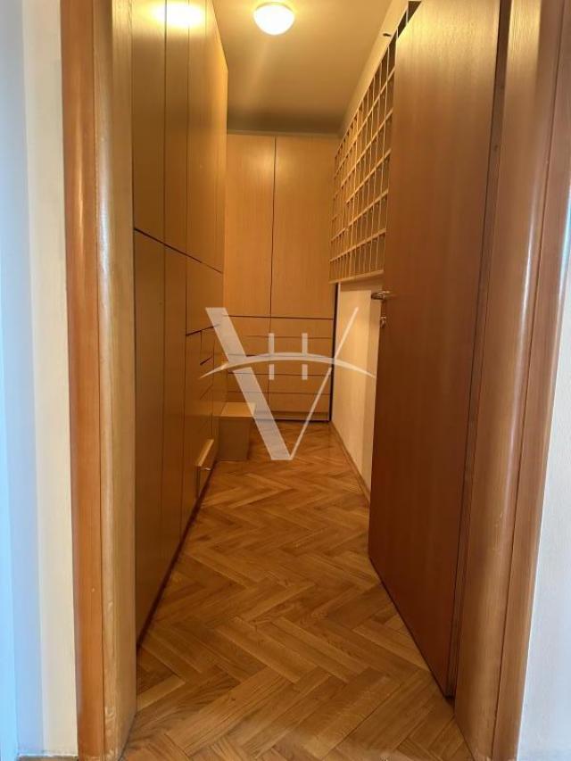 Petosoban duplex na prodaju, Petra Drapšina, 154m2, 252. 400€ ID#1042