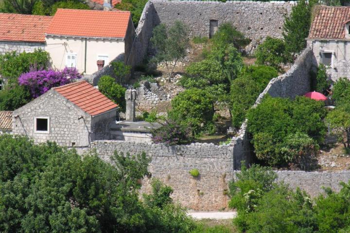 Dubrovnik, okolica - otok Koločep, ljetnikovac