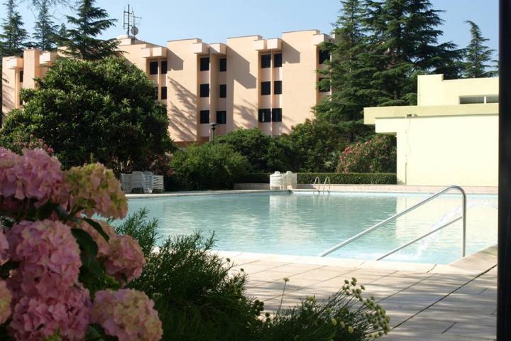 Motovun: hotel, zdravstveni centar, spa resort usred Istre: ogromni potencijal!!!