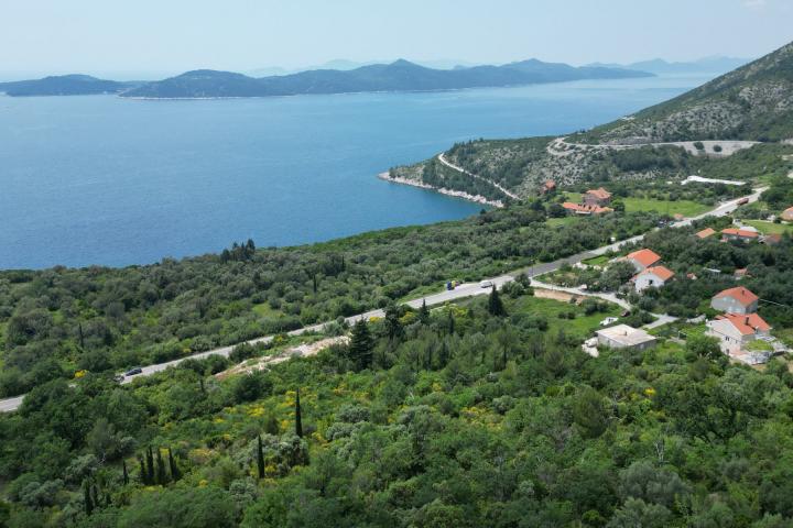 Dubrovnik - okolica, građevinsko zemljište 2158 m2 s pogledom na more 