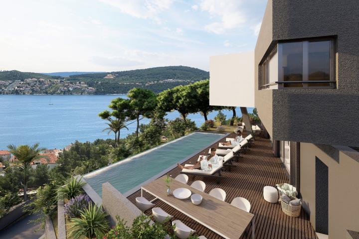Trogir okolica - Moderna vila 'A' s bazenom i panoramskim pogledom 