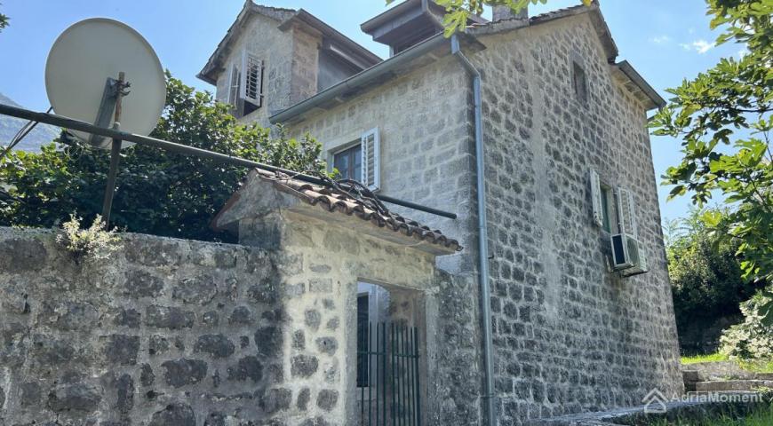 Autentični town house u Boki Kotorskoj